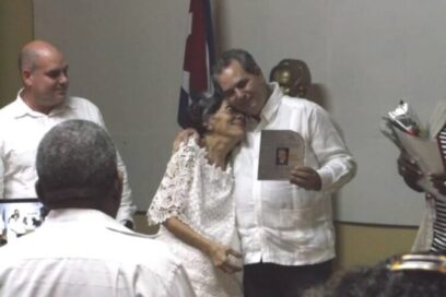 Miriam en un mundo de papel