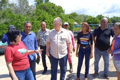 Vice primer ministro da seguimiento a asuntos vitales en Alquízar (+Fotos)