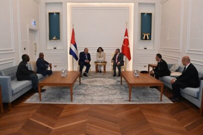 Llegó Primer Ministro a Türkiye
