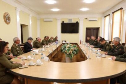 Finaliza visita a Belarús titular cubano de Defensa