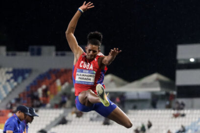 San Salvador 2023: Atletismo cubano festeja y sufre bajo lluvia