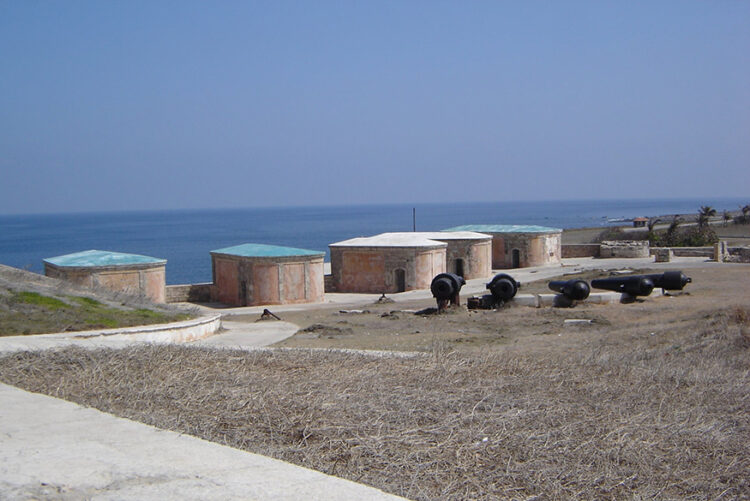 Batería de Velasco. Foto: Archivo del Gabinete y Museo de Arqueología de la OHCH.