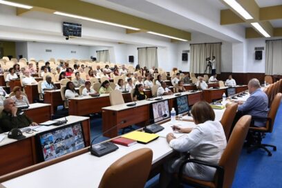 Marrero Cruz: La atención a la población constituye una prioridad