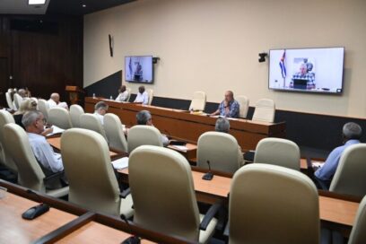 Presidió Díaz-Canel reunión del Comité Ejecutivo del Consejo de Ministros