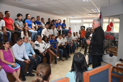 Díaz-Canel: «Siempre se puede más si nos lo proponemos» (+ Fotos)