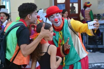 Más clown en Verano con amor
