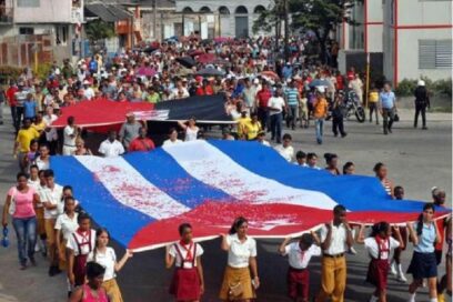Sindicatos de Santiago de Cuba organizan participación en marcha por el Día de los Mártires