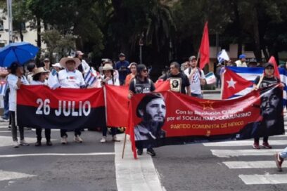 Marcha y mitin ante embajada EE.UU. en México por 70 años del Moncada