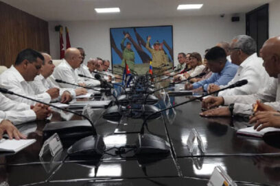Cuba y Venezuela intercambian y retoman planes de colaboración