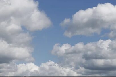 Parcialmente nublado en occidente y centro