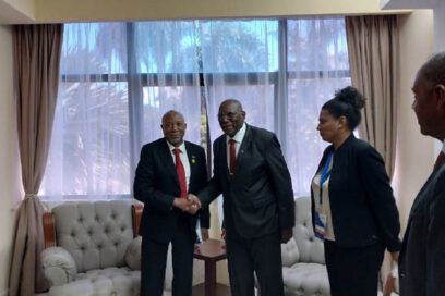 Sostuvo vicepresidente cubano encuentro con su homólogo de Namibia