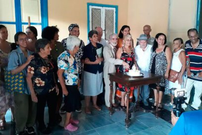 Homenaje al Indio Naborí y a la Décima Iberoamérica en Santa Clara