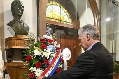 Díaz-Canel rindió tributo al padre Félix Varela (+Video)