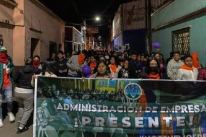 Cientos de ciudadanos marcharon en Guatemala contra actos golpistas