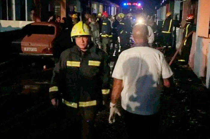 Incendio en La Habana provoca un fallecido y 18 lesionados | Trabajadores
