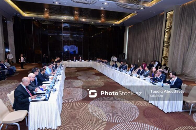 Cuerpo Diplomático acreditado en Bakú en reunión preparatoria del evento.