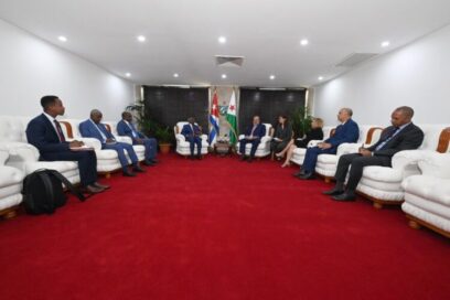 Una visita que fortalece la amistad y la cooperación