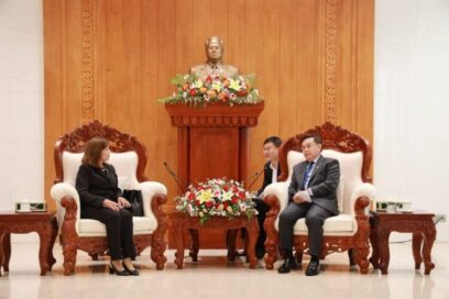 Delegación parlamentaria cubana inicia visita oficial a Laos