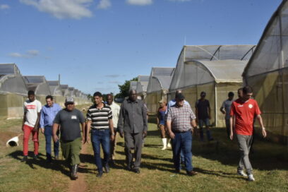 Trabajar juntos por el desarrollo del país (+ Fotos y video)