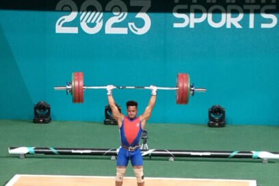 Arley Calderón, pequeño gigante con fuerza de oro (+video)