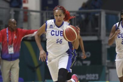 Cuartos encestando canastas