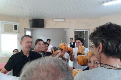 Sindicalistas franceses visitan Villa Clara