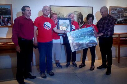 Reconocen a brigada canadiense por su respaldo a Cuba