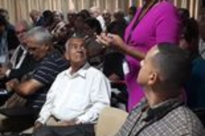 Empresas cubanas discuten su boleto al mundo (+ Fotos)