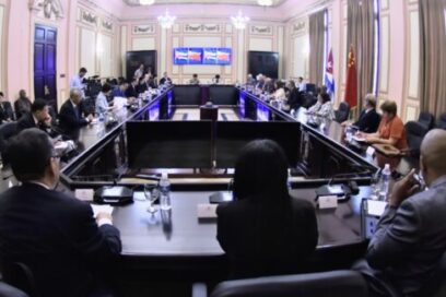 Cuba y China por profundizar sus históricas y fraternales relaciones también en el ámbito interparlamentario