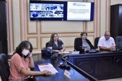 Aprueba Consejo de Estado dos decretos leyes