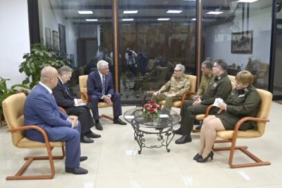 Reciben Raúl y Díaz-Canel al Ministro del Interior de Rusia (+video)