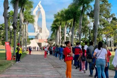 Camagüeyanos rinden tributo a Fidel (+Fotos)