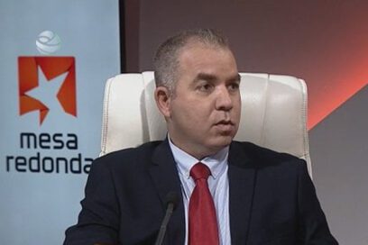 La reducción del déficit fiscal requiere incrementar los ingresos
