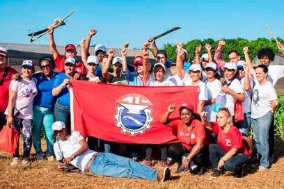 Trabajo voluntario por aniversario 85 de la CTC (Fotorreportaje)