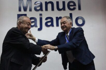 Universidad del Deporte Cubano entrega el Honoris Causa a Iván Román y Antonio Pozas