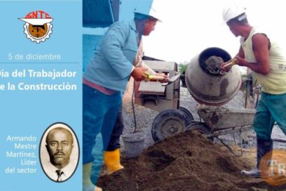 Premier felicita por Día del Constructor