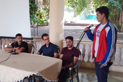 Jóvenes debaten sobre violaciones de derechos humanos contra Cuba y Palestina
