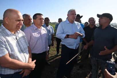 Evalúa Presidente cubano prioridades de trabajo en Holguín