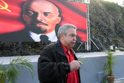 Desde Regla, cálido homenaje sindical a Lenin