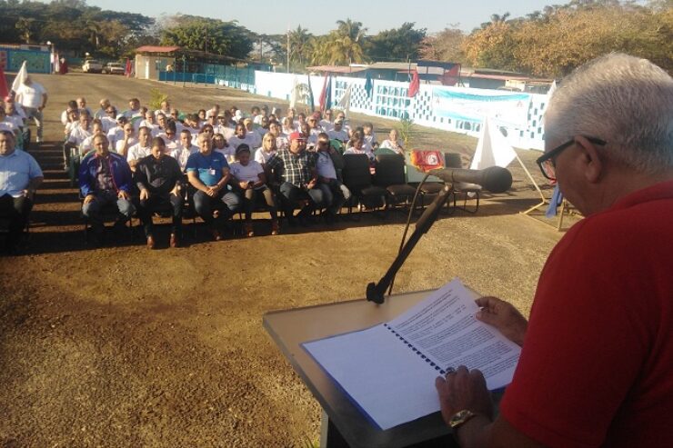 Jorge Luis Fajardo Casas: “En condiciones muy complejas no ha faltado la contribución de nuestros trabajadores”. Foto: José Luis Martínez Alejo
