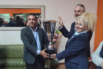 Recibe Aeropuerto Abel Santamaría reconocimiento internacional de American Airlines