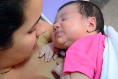 Cuba aprueba incremento de la prestación social por maternidad