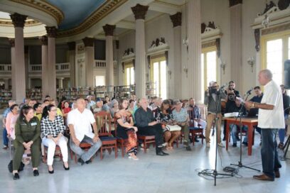 Conmemoran aniversario 45 del periódico Escambray