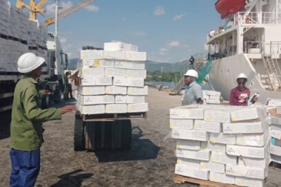 Esfuerzo extra de portuarios santiagueros