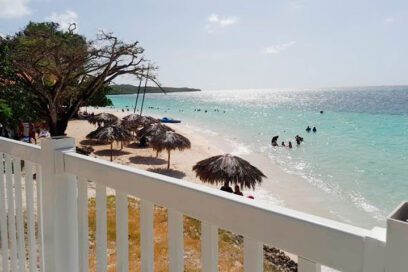 Incremento de operaciones aéreas favorece temporada alta del turismo en Holguín