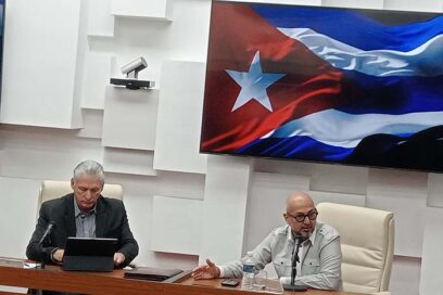 Debaten sobre desafíos comunicacionales de proyectos de izquierda