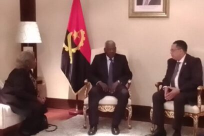 Llegó a Angola presidente de Asamblea Nacional de Cuba