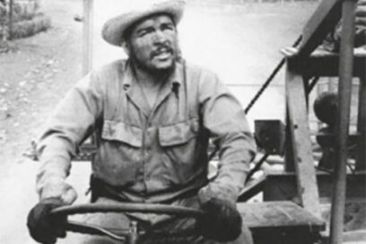 Che: Con estrellas de la guerra y del trabajo