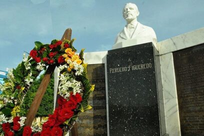 Evocan a Perucho Figueredo en aniversario de su natalicio