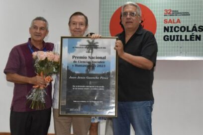 Entregan Premio de Ciencias Sociales y Humanísticas 2023